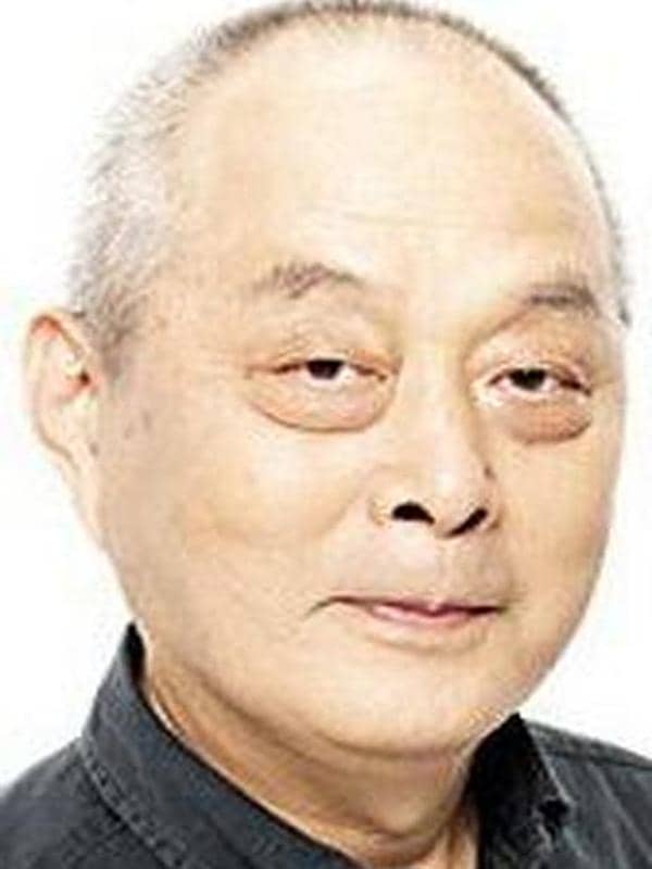 伊井笃史