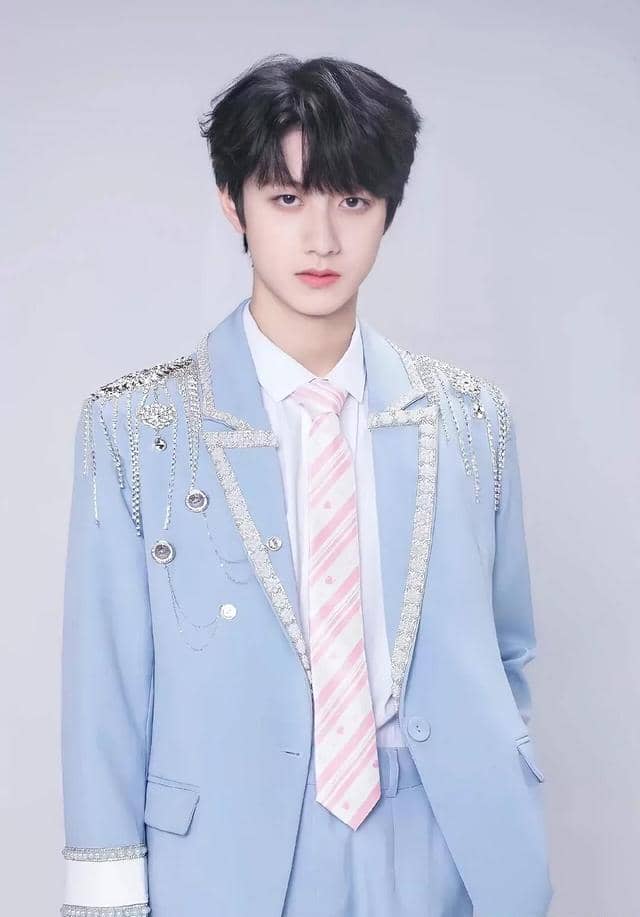 朱志鑫